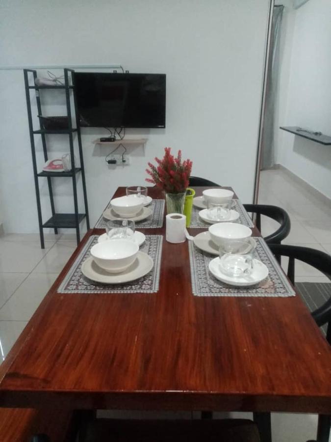 Aliff Residences 艾麗軒 Τζόχορ Μπάχρου Εξωτερικό φωτογραφία